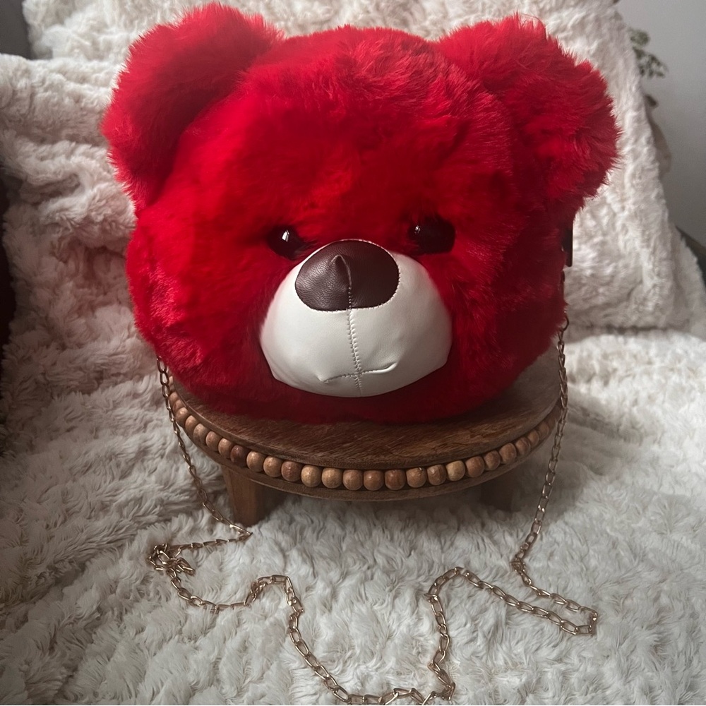 Purse Teddy Bear Face Head Plush Bag Gold Chain NWT. EXTREMELY SOFT